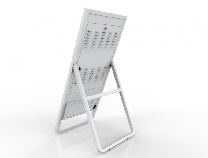 Quiosco interactivo de la gestión de cola de TFT LCD con los echadores 2