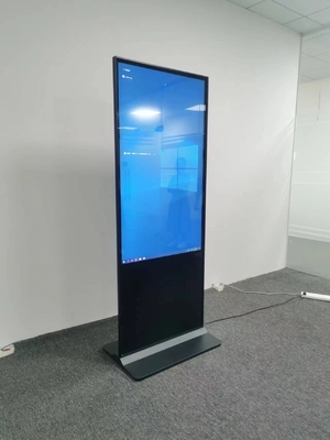 Presentación de la información interior del quiosco interactivo negro 110V 43inch LCD de la pantalla táctil